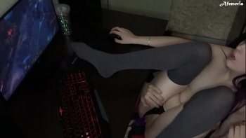 Доводя мужика до оргазма