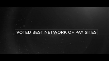 Но затем оба наслаждаются грубым трахом