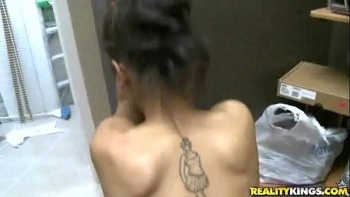 Нигеру заплатили порно видео