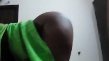 Фото голых жоп стоя раком