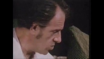 Видео отец учит дочь заниматься сексом