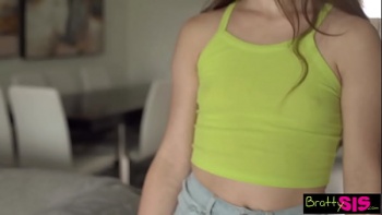 Отсидев пару лет в тюрьме за небольшое ограбление магазина