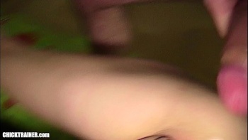 Смотреть порно домашние кончают в рот