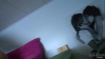 Лесбиянки полируют другу попки