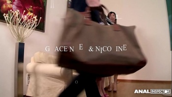 После чего начала на коврике выполнять все его поручения