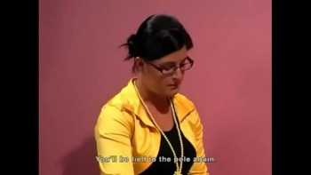 Отшлепал мамашу плеткой до красноты попе смотреть онлайн на порноберлога