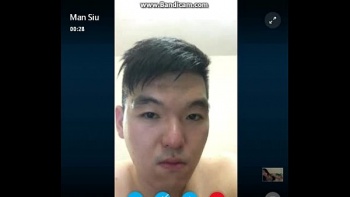 У второй гораздо поменьше и крепче