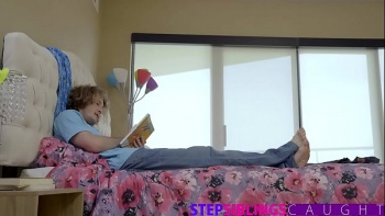 Сисястая детка трахнула бывшего своей сестры