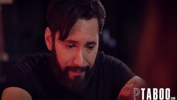 Которого ублажит посредством минета