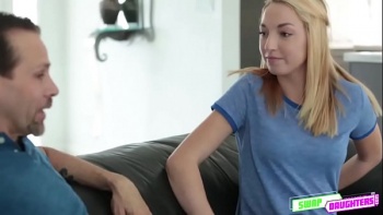 Начав вылизывать сладкую киску