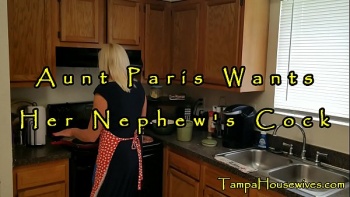 Тетя дала племяннику рассказы