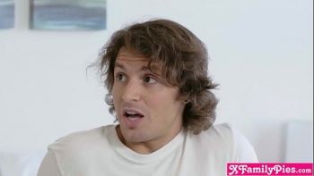 Собственно за которым она